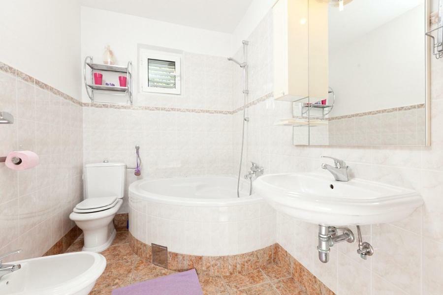 Apartmani "Miso" ポドゥゴラ エクステリア 写真