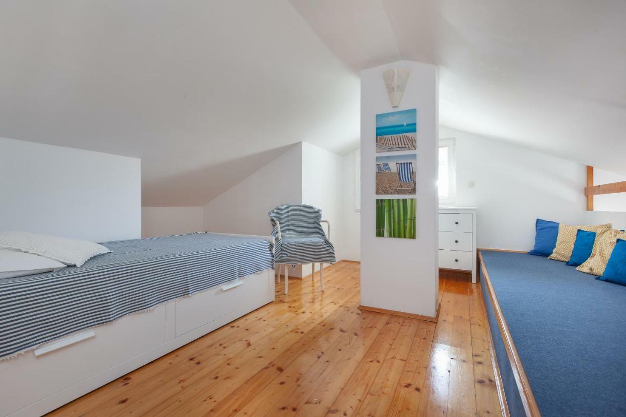 Apartmani "Miso" ポドゥゴラ エクステリア 写真