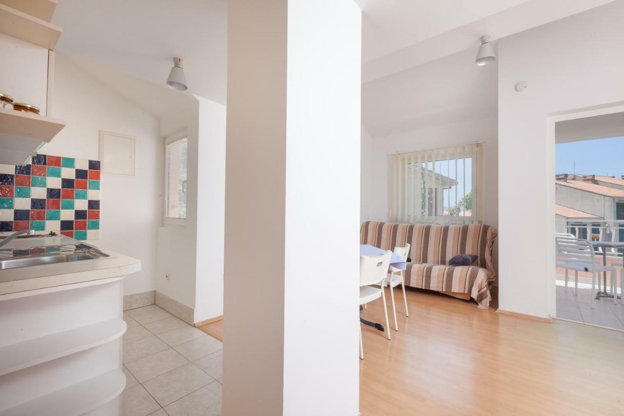 Apartmani "Miso" ポドゥゴラ エクステリア 写真
