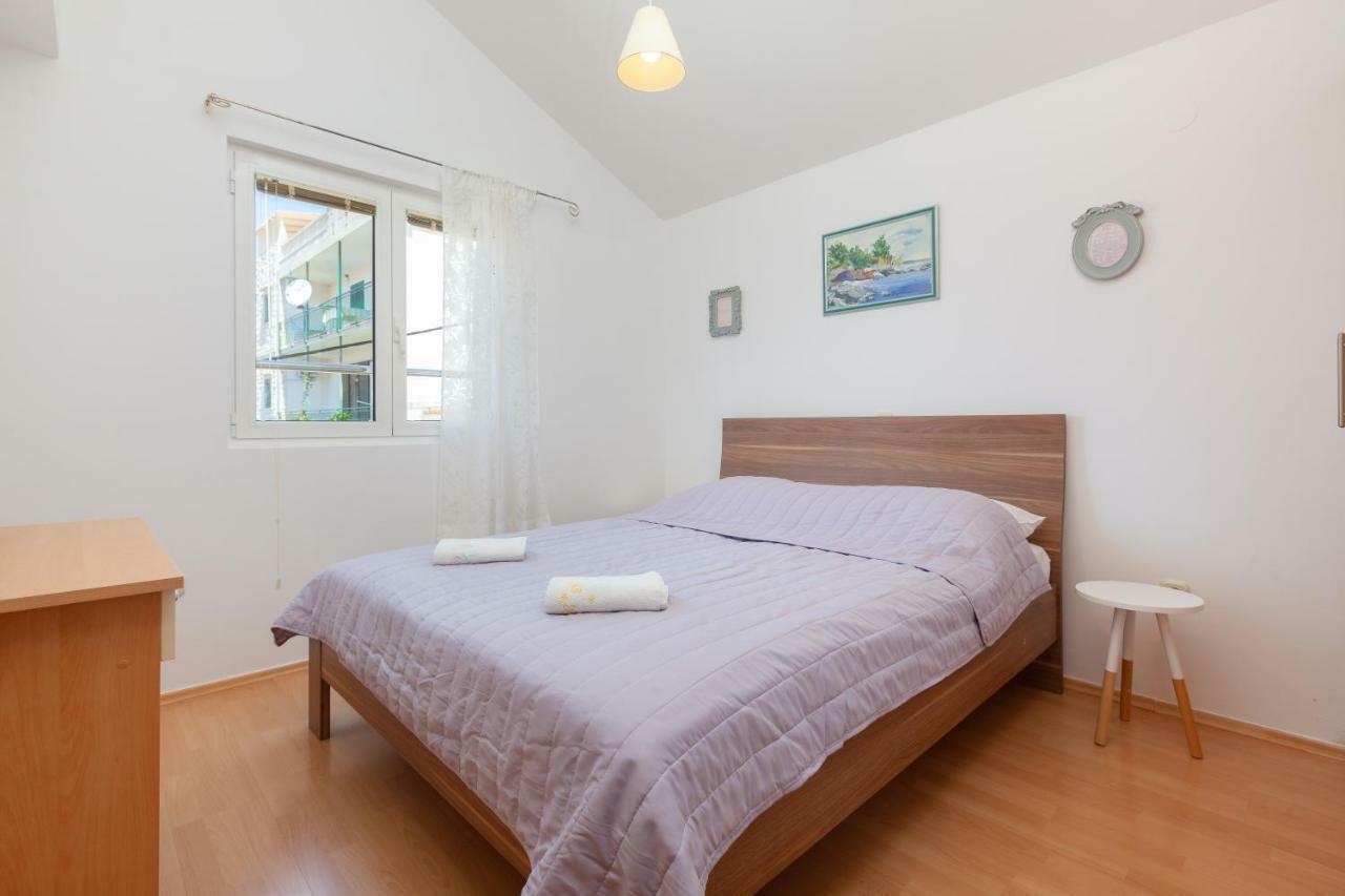 Apartmani "Miso" ポドゥゴラ エクステリア 写真