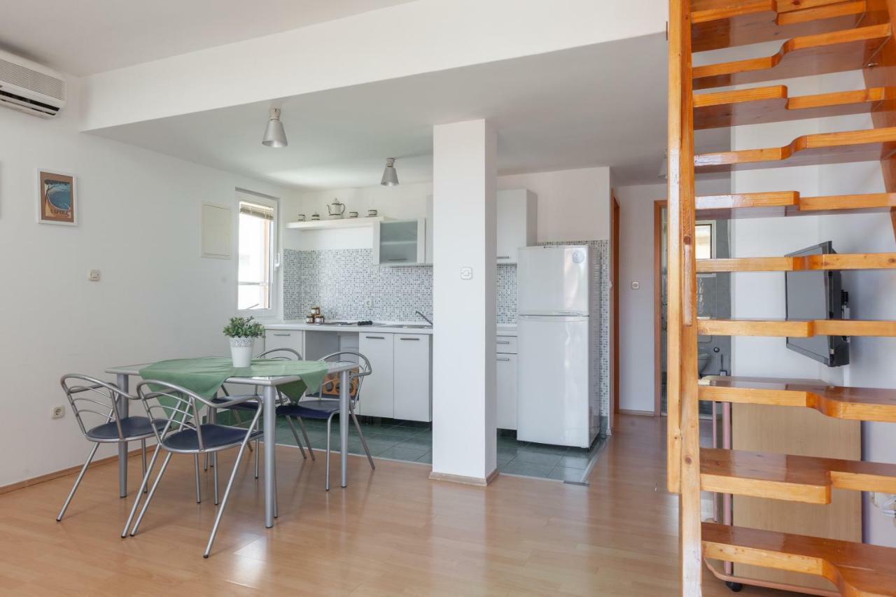 Apartmani "Miso" ポドゥゴラ エクステリア 写真